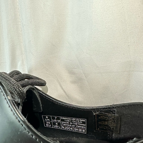 Womens Doc Martens - Picture 2 of 6